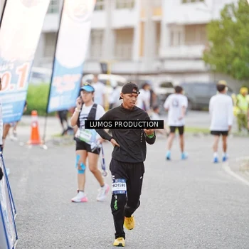 Runner Photo 7927180