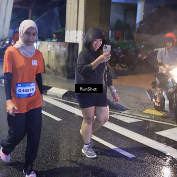 Runner Photo 7927191