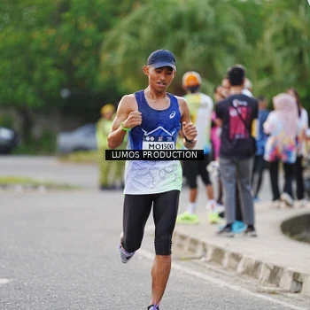 Runner Photo 7927192