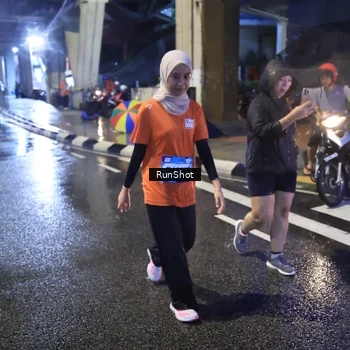 Runner Photo 7927201