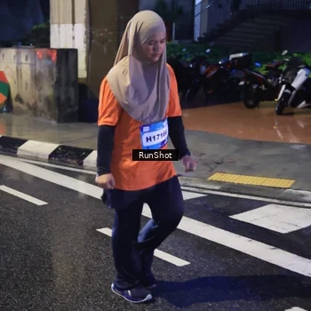 Runner Photo 7927211