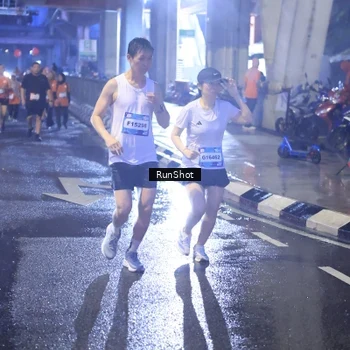 Runner Photo 7927223