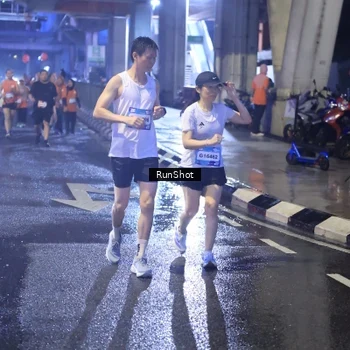 Runner Photo 7927224