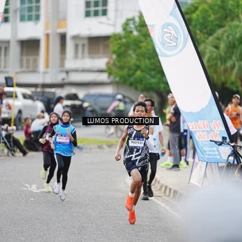 Runner Photo 7927226