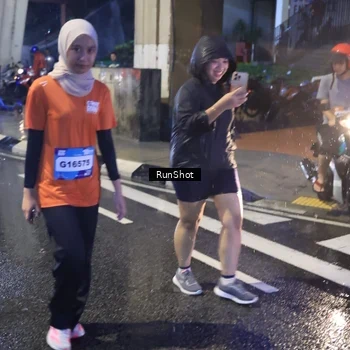 Runner Photo 7927246