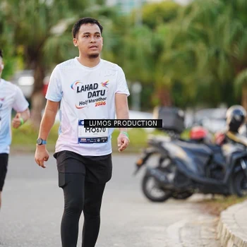 Runner Photo 7927248