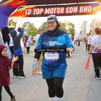 Runner Photo 7927249