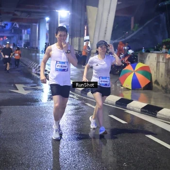 Runner Photo 7927260