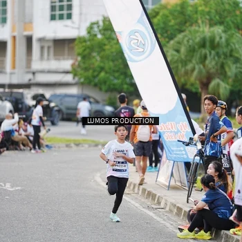 Runner Photo 7927266
