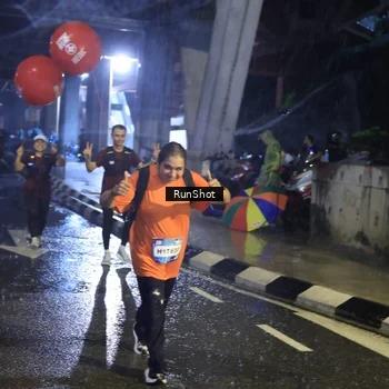 Runner Photo 7927271