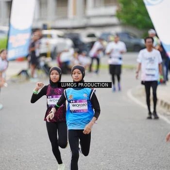 Runner Photo 7927285