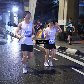 Runner Photo 7927305