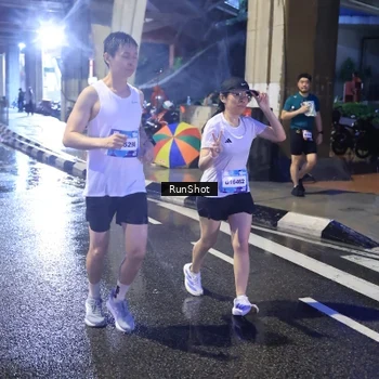 Runner Photo 7927314