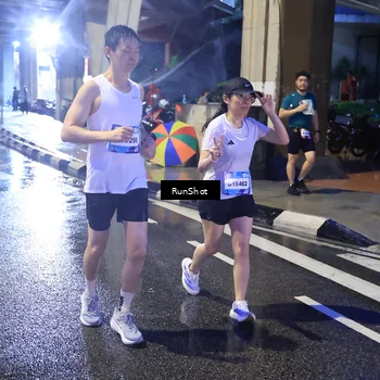 Runner Photo 7927315