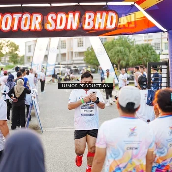 Runner Photo 7927321
