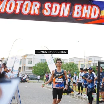 Runner Photo 7927324