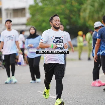 Runner Photo 7927326