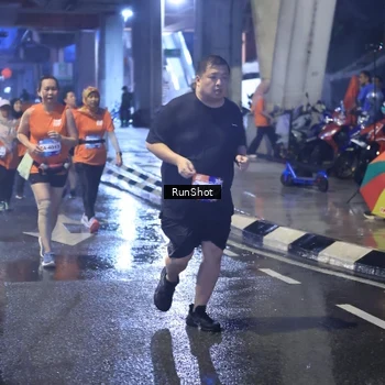 Runner Photo 7927328