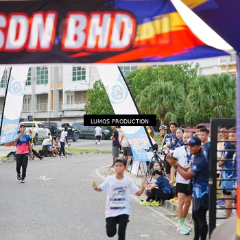 Runner Photo 7927336