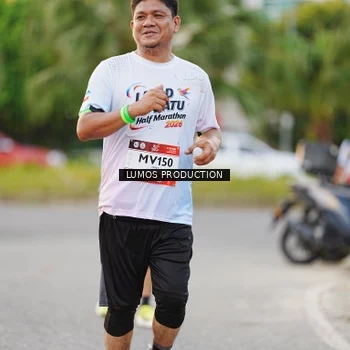 Runner Photo 7927339