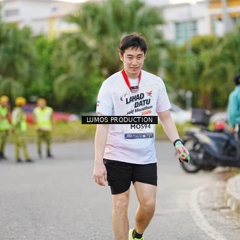 Runner Photo 7927340