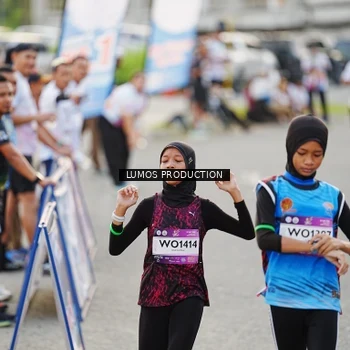 Runner Photo 7927346