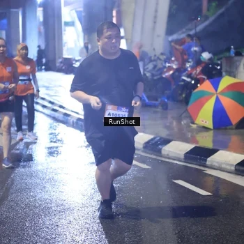 Runner Photo 7927347