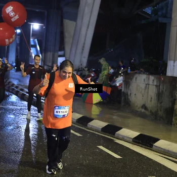 Runner Photo 7927348