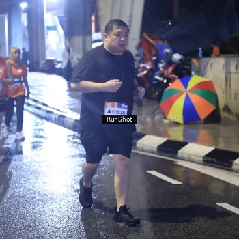 Runner Photo 7927349