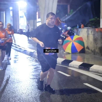 Runner Photo 7927351