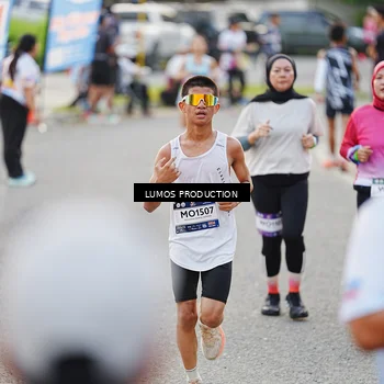 Runner Photo 7927356