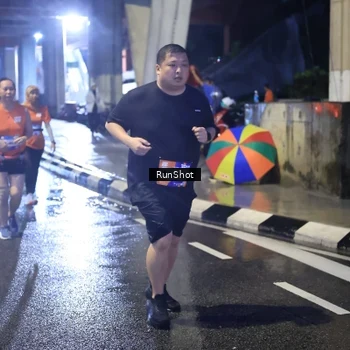 Runner Photo 7927357