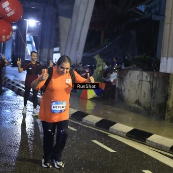 Runner Photo 7927370