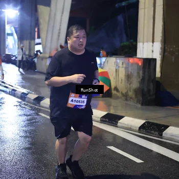 Runner Photo 7927371