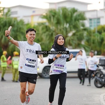 Runner Photo 7927378