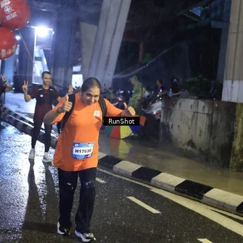 Runner Photo 7927390