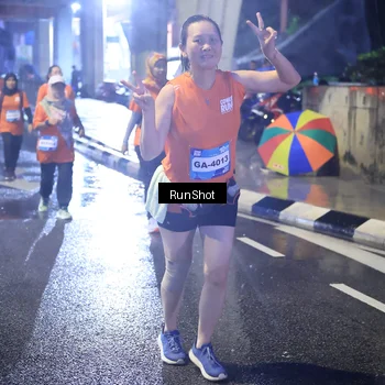 Runner Photo 7927403