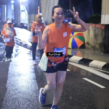 Runner Photo 7927417
