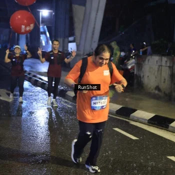 Runner Photo 7927426