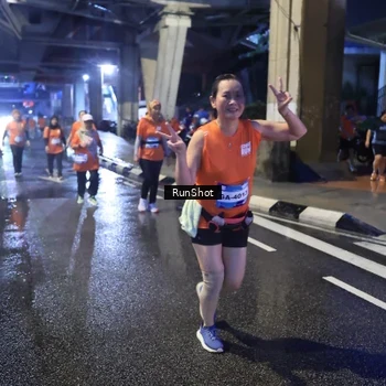 Runner Photo 7927435