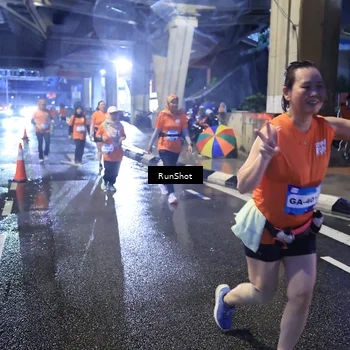 Runner Photo 7927445