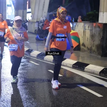 Runner Photo 7927456