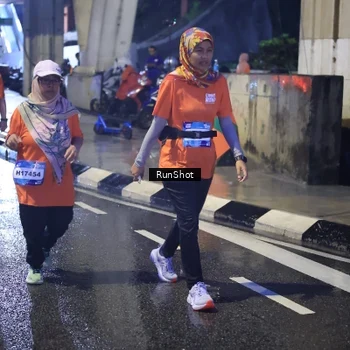 Runner Photo 7927465