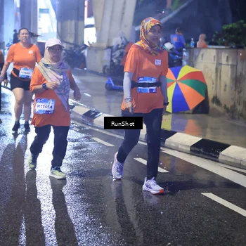Runner Photo 7927468