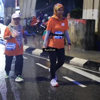Runner Photo 7927470