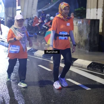 Runner Photo 7927476