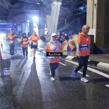Runner Photo 7927486