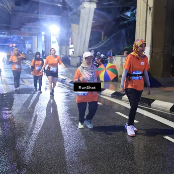 Runner Photo 7927491