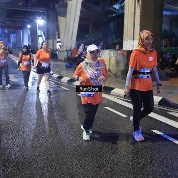 Runner Photo 7927498