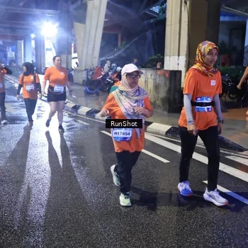 Runner Photo 7927502